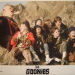 the-goonies-reproduction-11-x-14-lobby-card-print-cast-shot-2945-p
